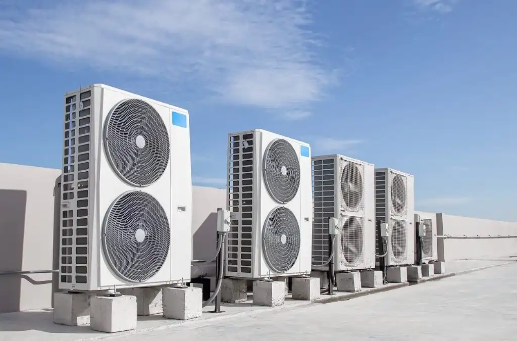 air conditioning installed on the roof of industrial buildings.jpg s1024x1024wisk20cBZjni0SQbol2EJksM8ESTrrOMiooDaKDPu3q9 8hxYI 1024x675 1